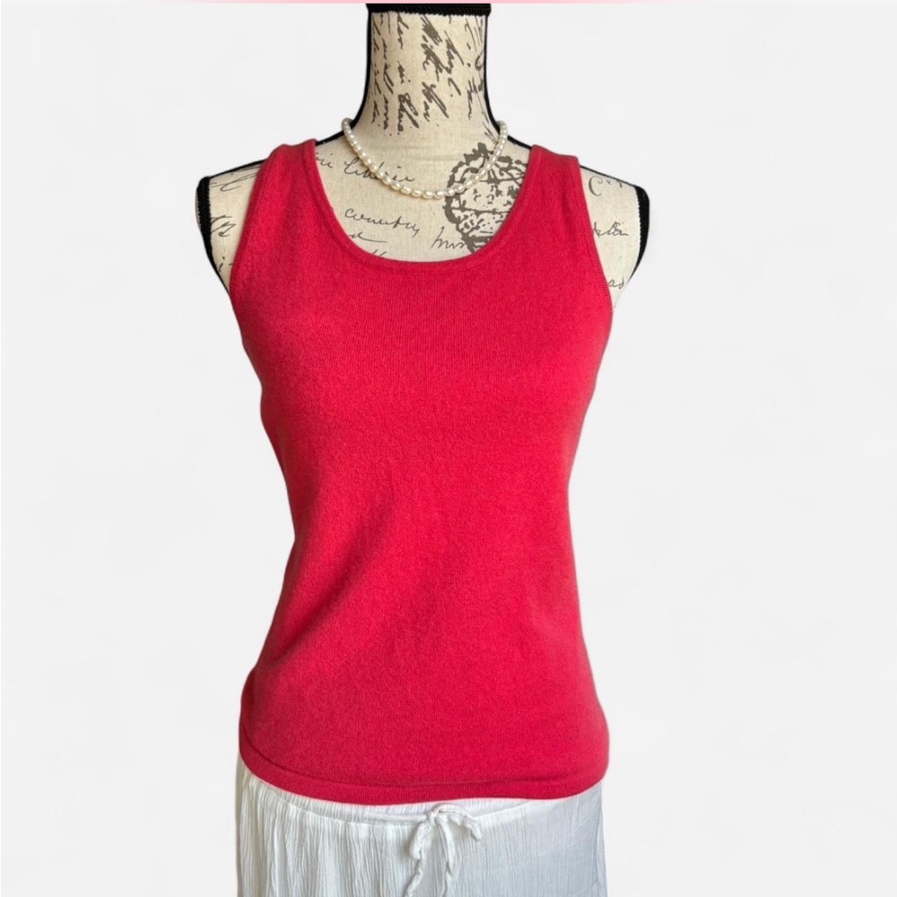 Cashmere Neiman Marcus hot pink tank top